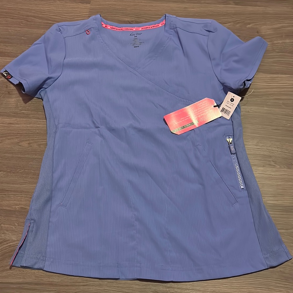 Koi lite performance stretch philosophy scrubs top slim fit size M